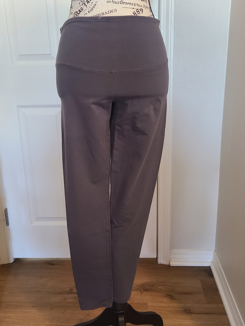 Women's High-Waist Straight Leg Leggings - Gray